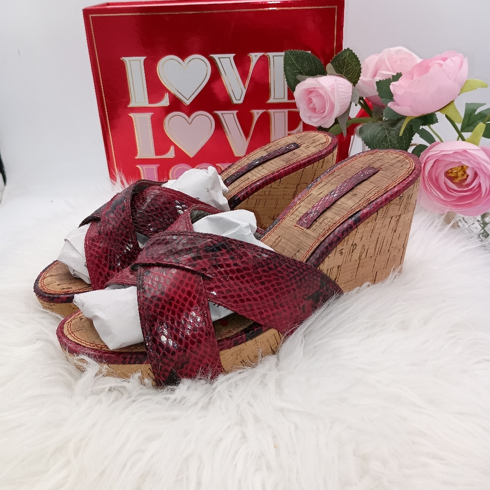 Women's Size 7 Red 3" Wedge Sandals.